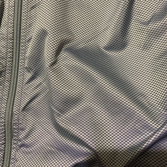 Nike Mesh Windbreaker - Picture 4 of 4